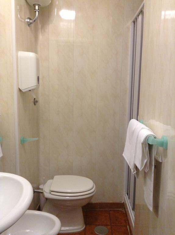 Hotel Belvedere Лідо-ді-Остія Номер фото