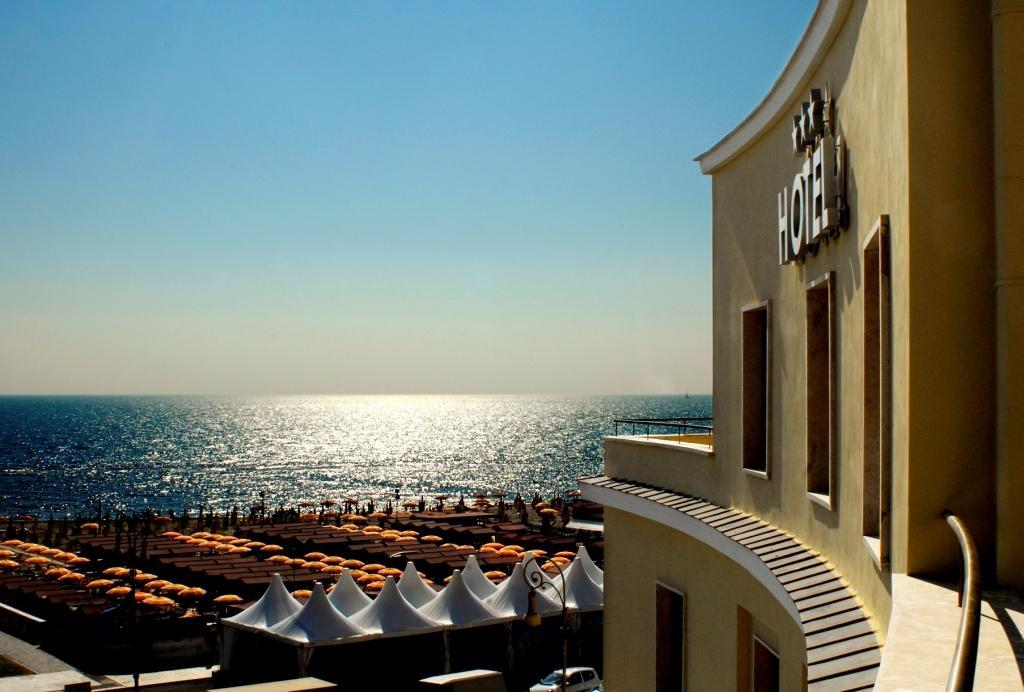 Hotel Belvedere Лідо-ді-Остія Екстер'єр фото